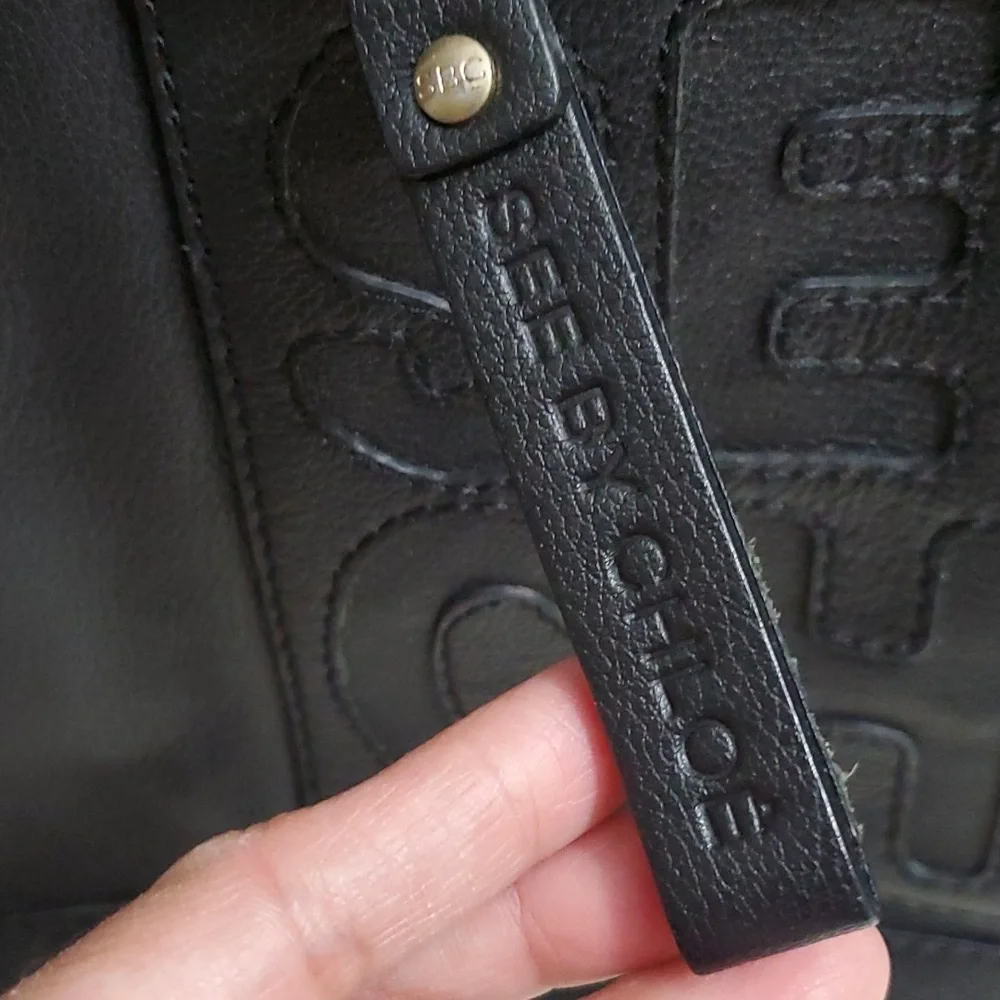 See By Chloé | Black Leather Shoulder Bag - Picture 4 of 12